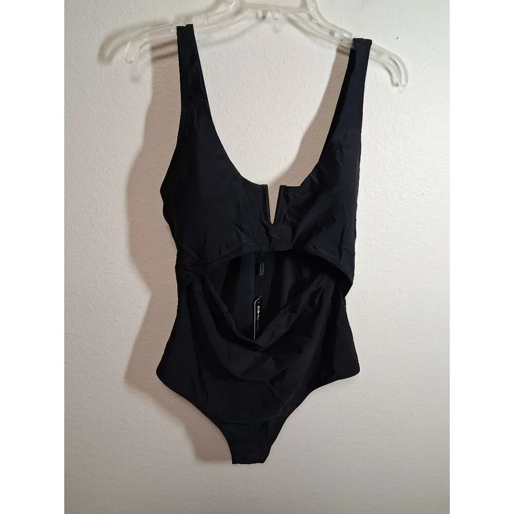 NWT 1 Piece Swimsuit Summer Beach Pool Vacation Maroon Size 2XL